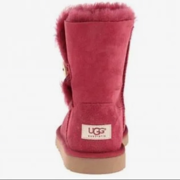 Ugg Bailey Buttoned Boots in Wine Red Color Size 6 - Picture 4 of 16